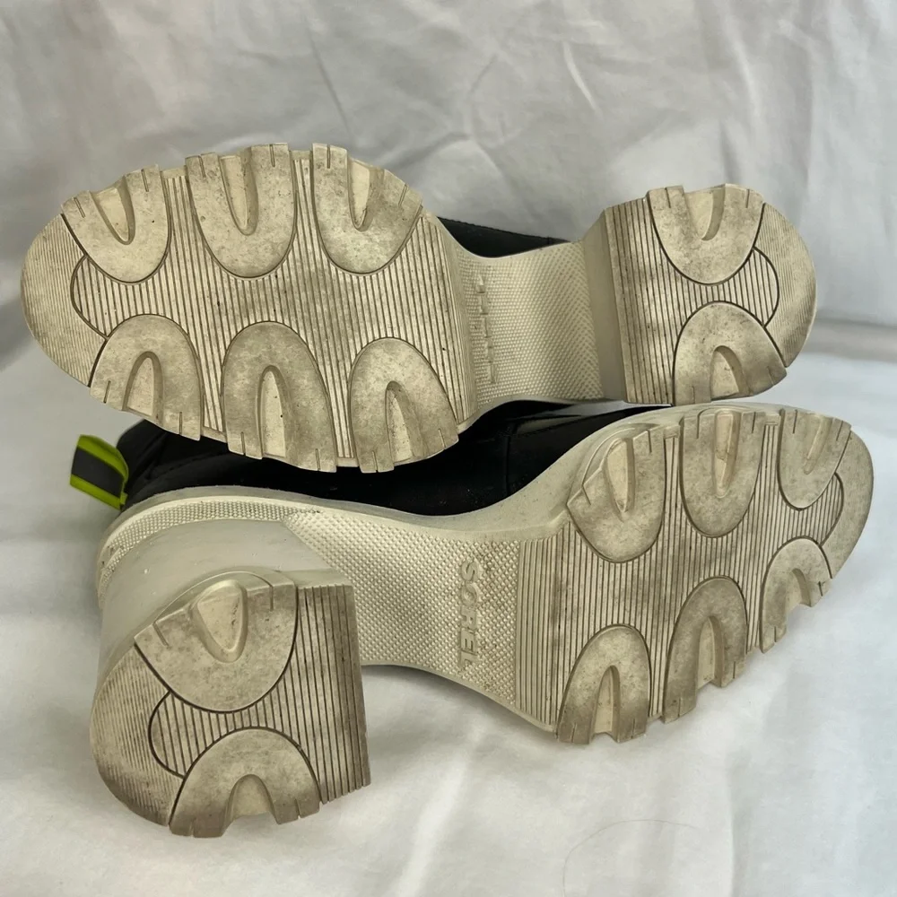 Sorel Brex Lace-up Booties in black, cream with lime green details. - Picture 11 of 11